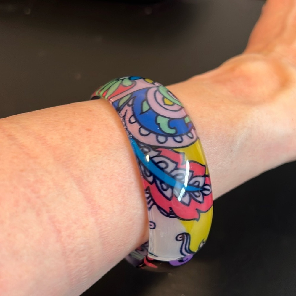 Vintage Plastic Bangle Bracelet, Paisley, Colorful, Retro, Boho